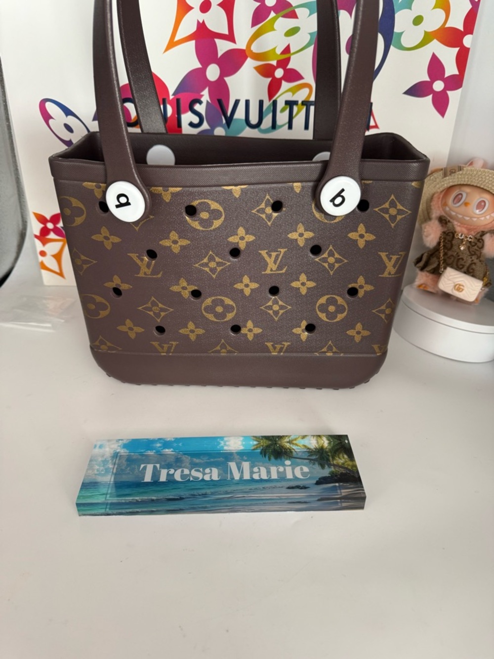 Tote with Dark Brown Handles